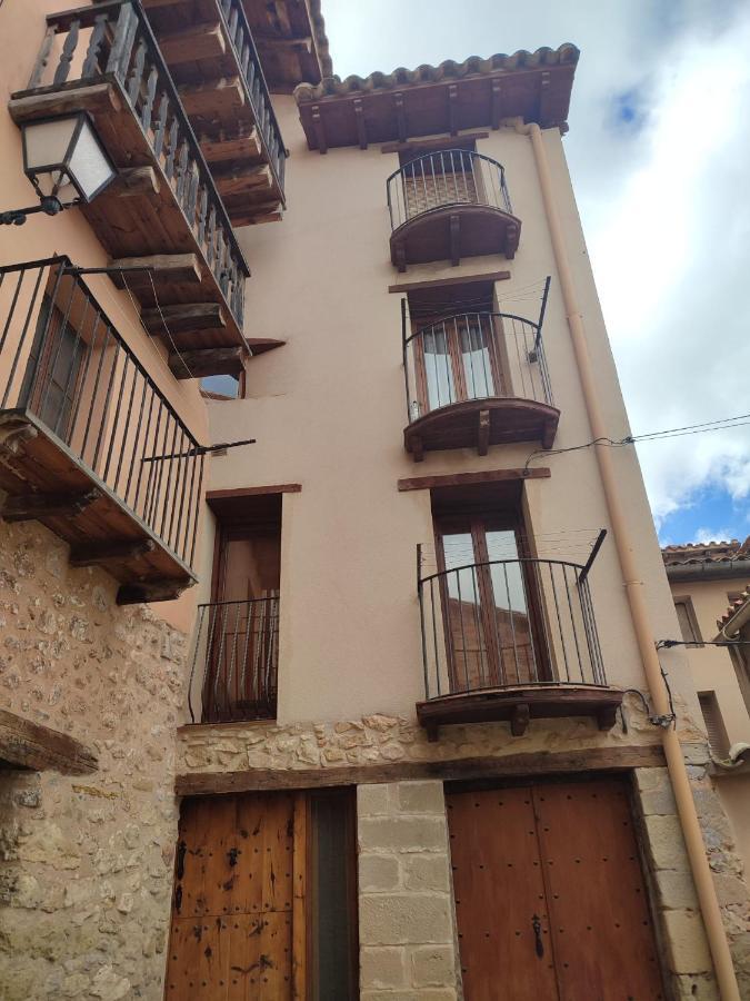 Ferienwohnung Casa Carranclanc Peñarroya de Tastavins Exterior foto